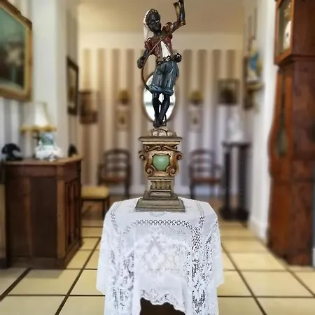 Oda ve Kahvaltı Domaine De La Cote Aux Chats Montieramey