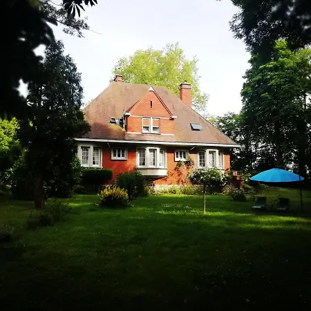 Oda ve Kahvaltı Domaine De La Cote Aux Chats 3*